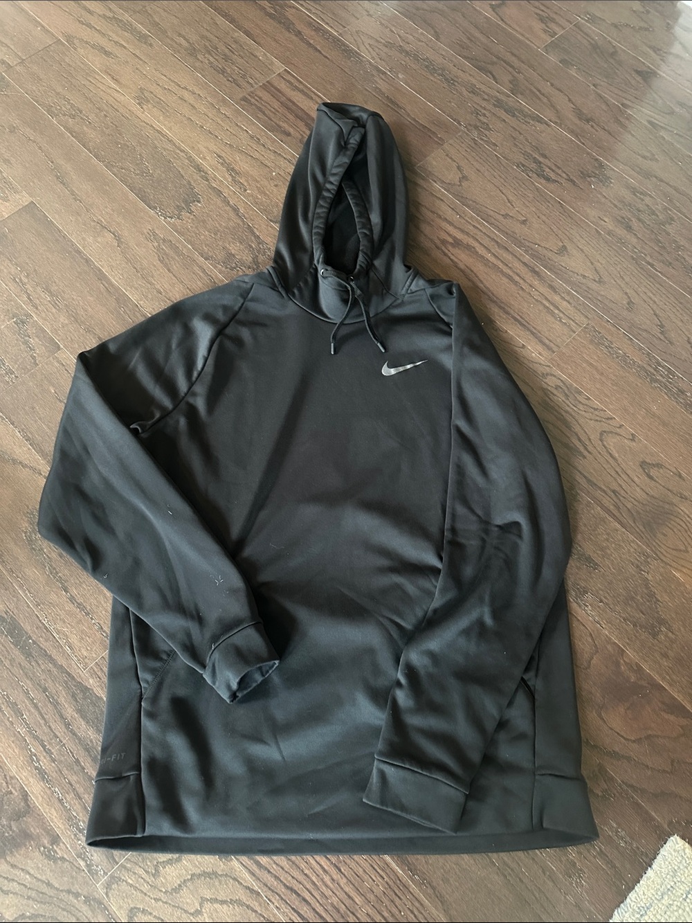 Nike Black Performance Hoodie with Swoosh like new size xl